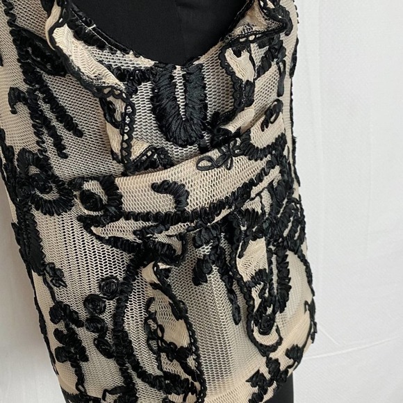 dRA Los Angeles Womens Floral Embroidered Tulle Top Small Ruffle Sleeve - Picture 7 of 13